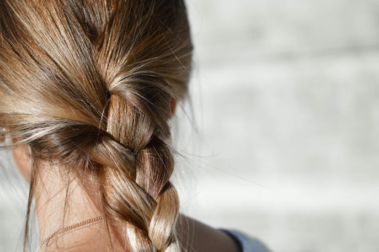 The benefits of using hair and body oil